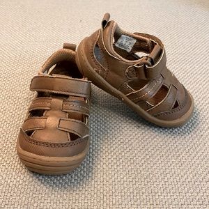 Surprize by Stride Rite brown leather sandals with velcro